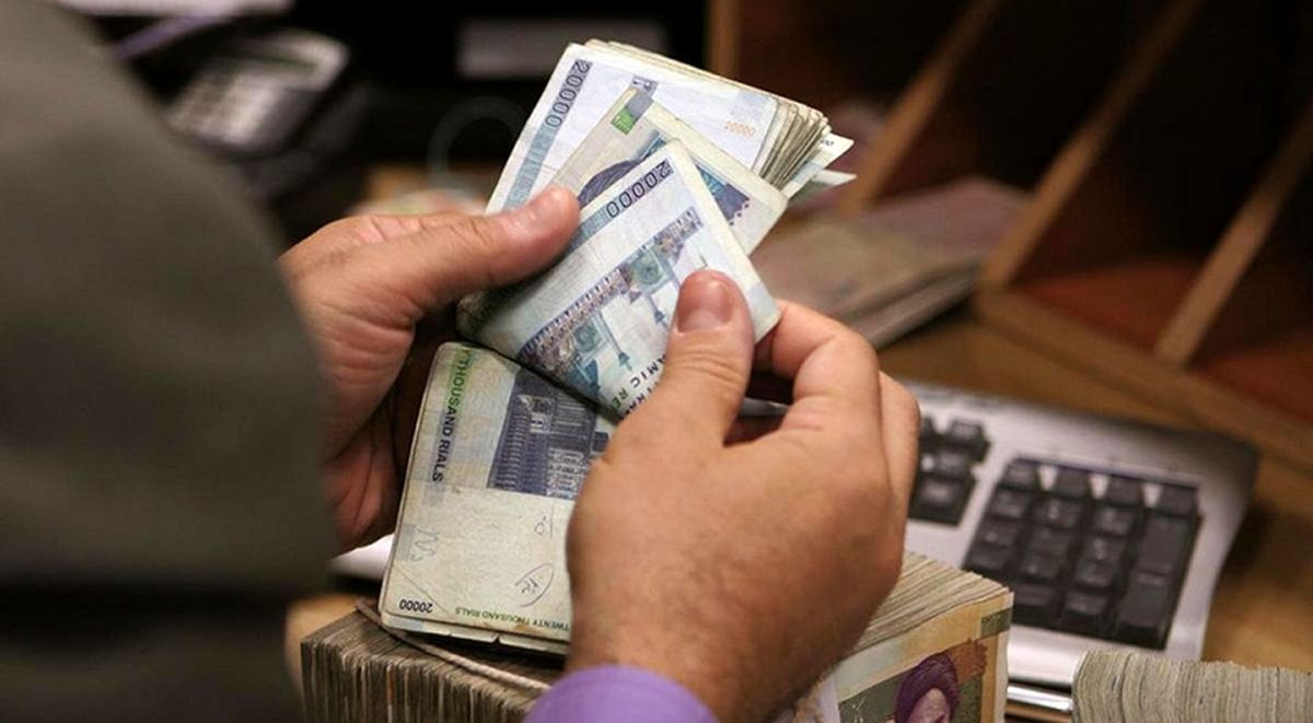 کدام بانک ها وام ۵۰ میلیون تومانی پرداخت می‌کنند؟