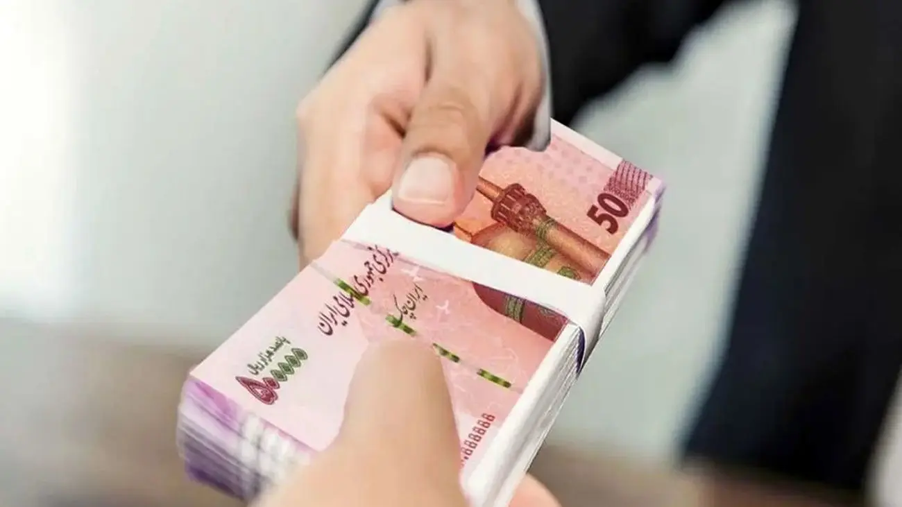 ارائه گواهی مالیاتی از سوی کدام وام گیرندگان ضروری است؟
