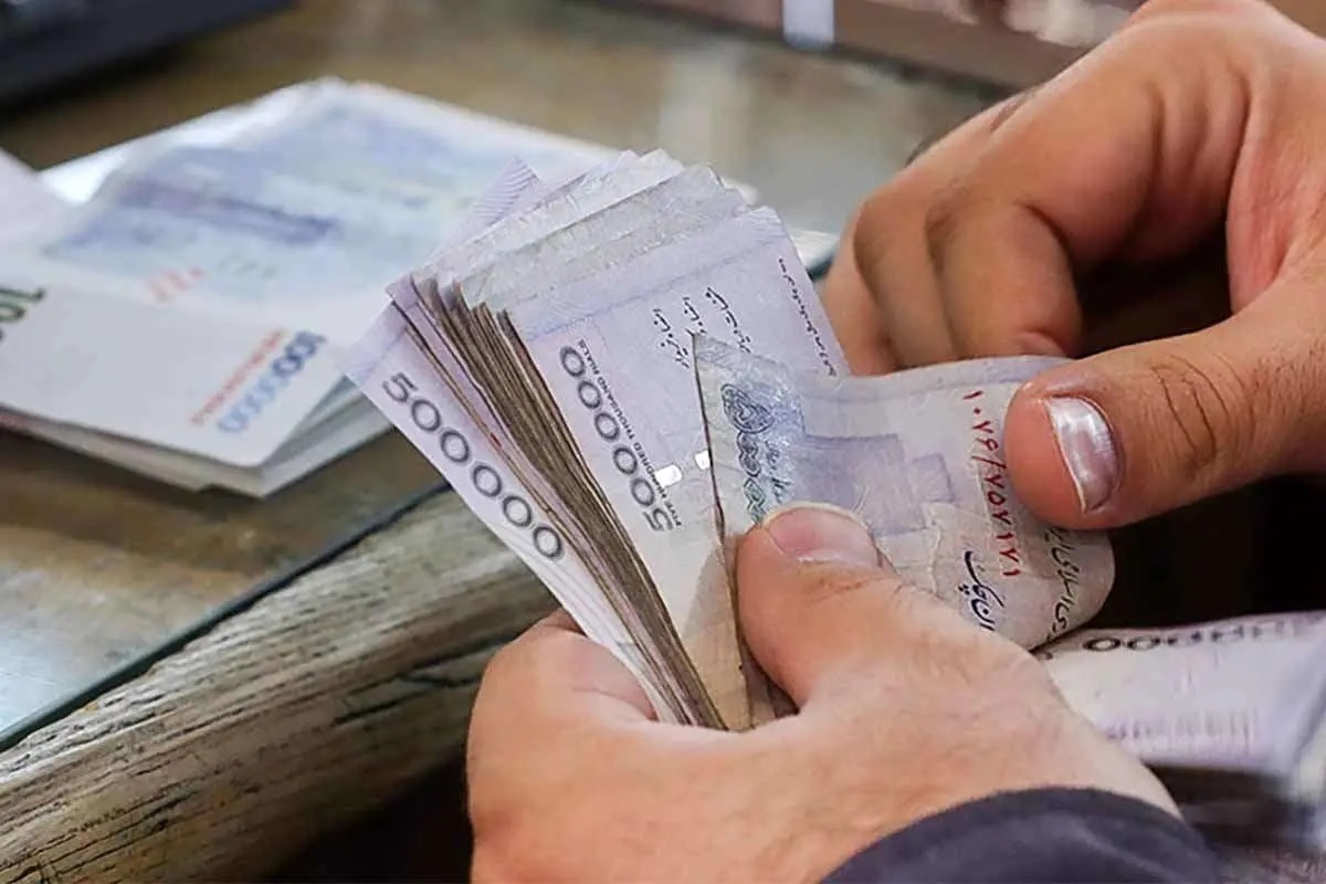 بانک مرکزی: پرداخت وام ازدواج و فرزندآوری از ۲۰۶ همت گذشت