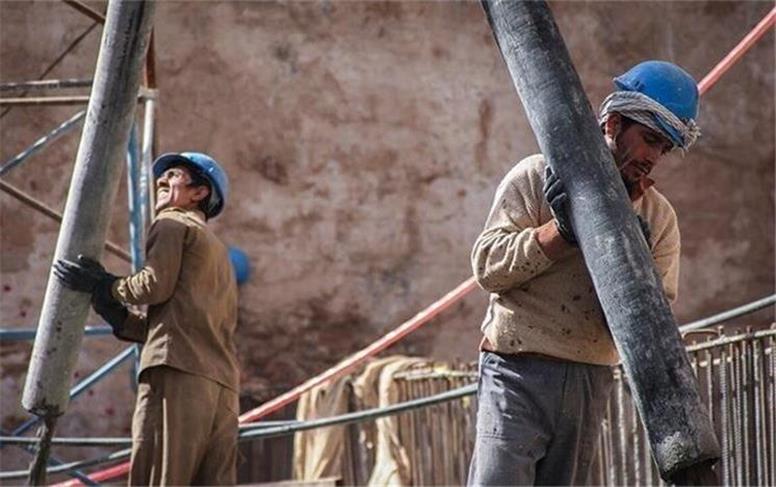 حدود یک میلیون کارگر ساختمانی در صف انتظار بیمه هستند