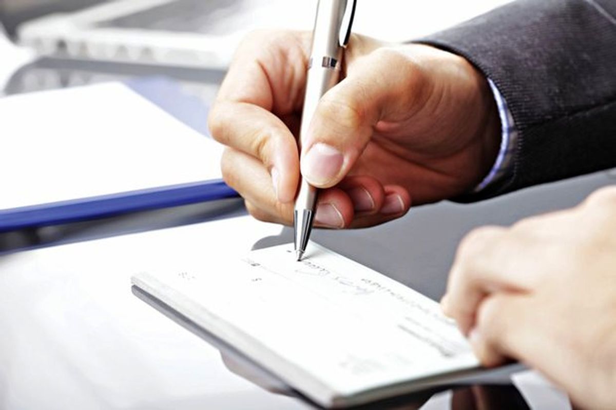 عدم ثبت چک چه عواقبی دارد؟